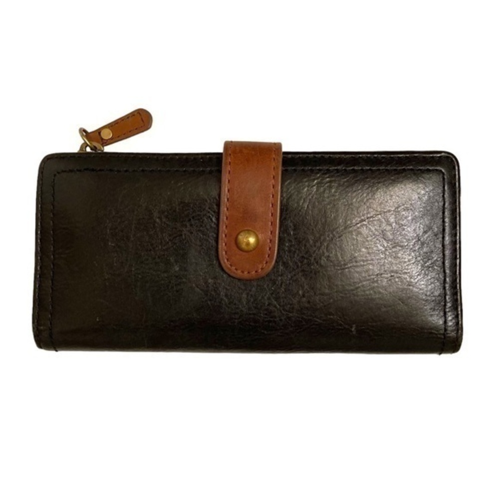 Black and brown leather fossil wallet